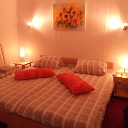 Bungalows Zur Alten Faehre Werder  Chambre photo