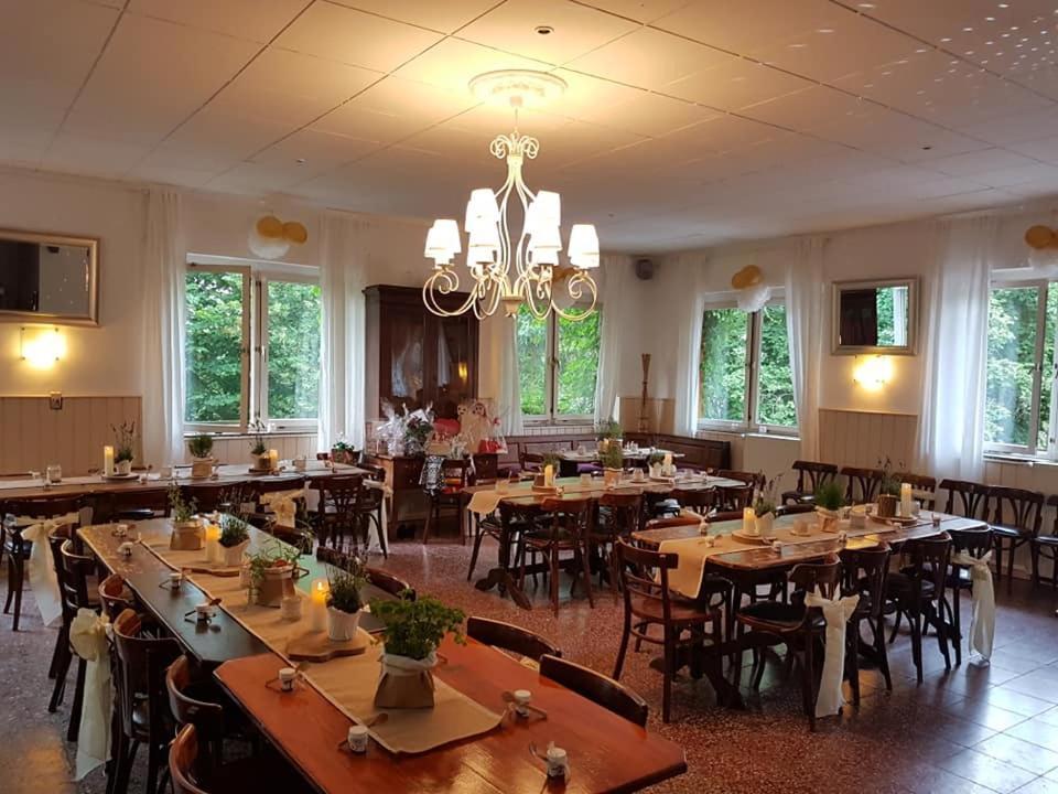 Bungalows Zur Alten Faehre Werder  Extérieur photo